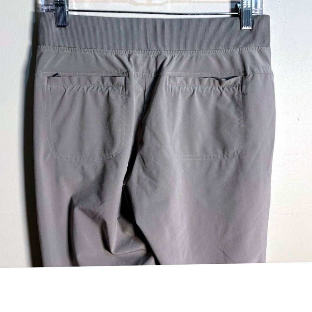 Athleta Gray Jogger Midtown Ankle Pants Women's Size 4P Drawstring Lightweight - Picture 7 of 8
